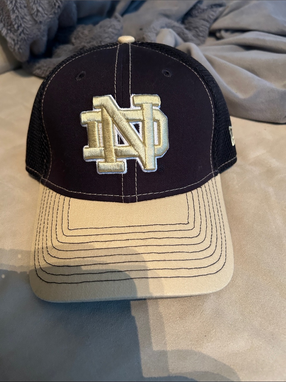 Notre Dame flex hat